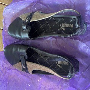 Ladies brown leather PUMA slip on flats